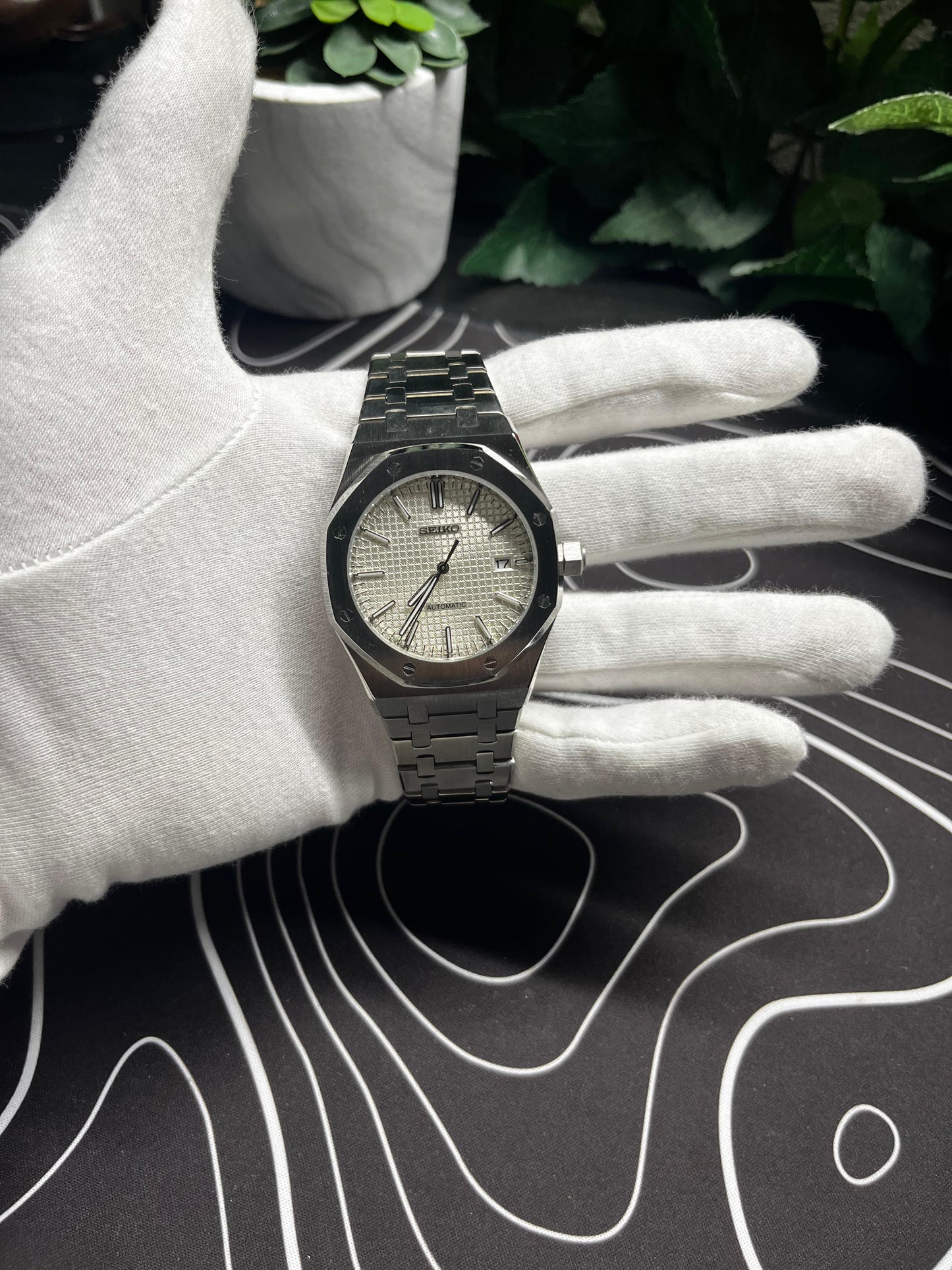 Seiko Mod Royal Oak Classic White