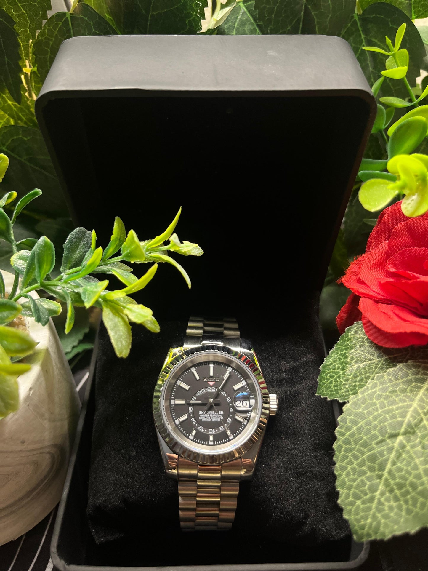 Seiko Mod Sky-Dweller Classic Black