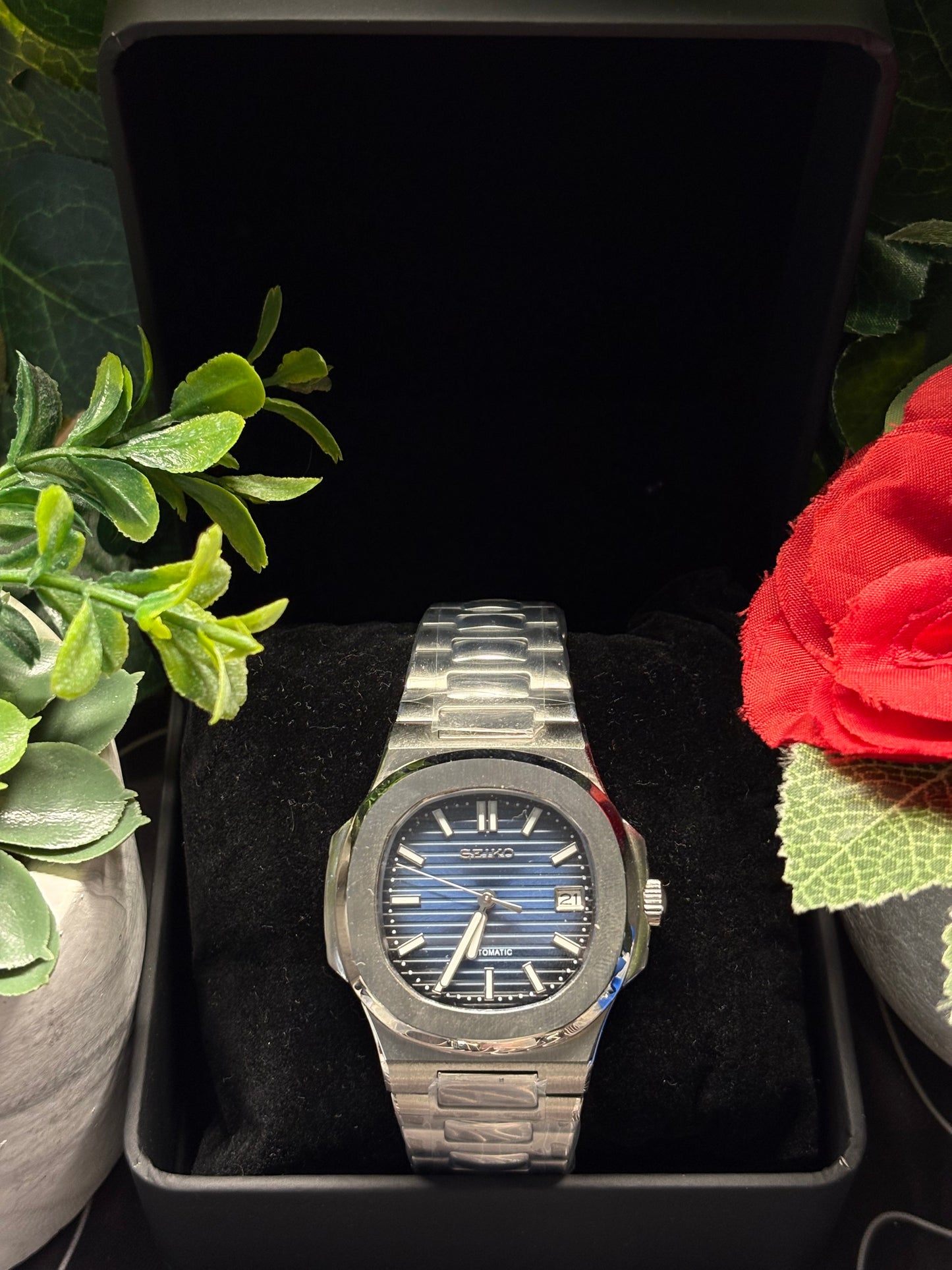 Seiko Mod Nautilus Silver Blue