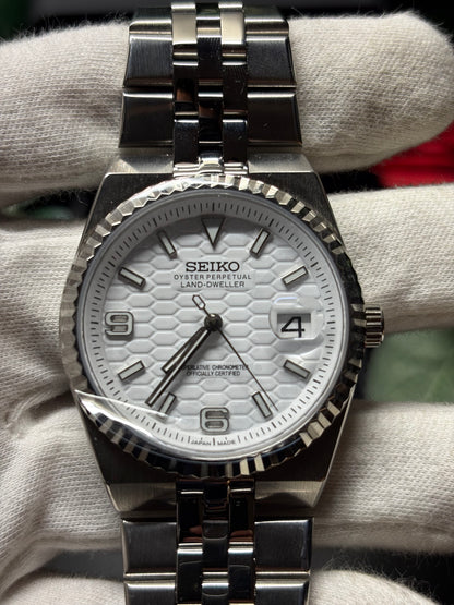 Seiko Mod Land-Dweller Pearly Frost