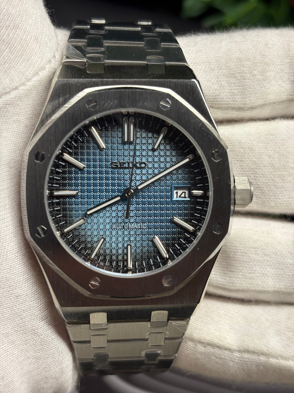 Seiko Mod SeikOak Faded Blue – custom Seiko mod watch by YG MODS (photo 5)