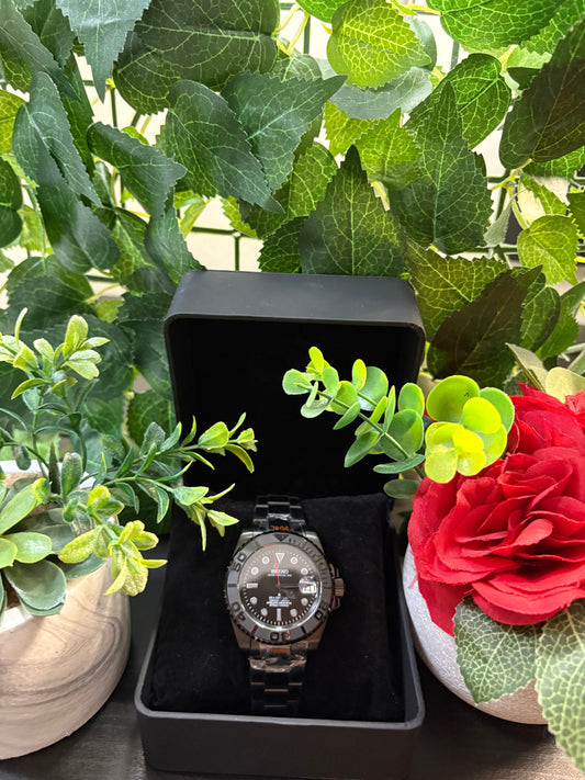 Seiko Mod Triple black V1