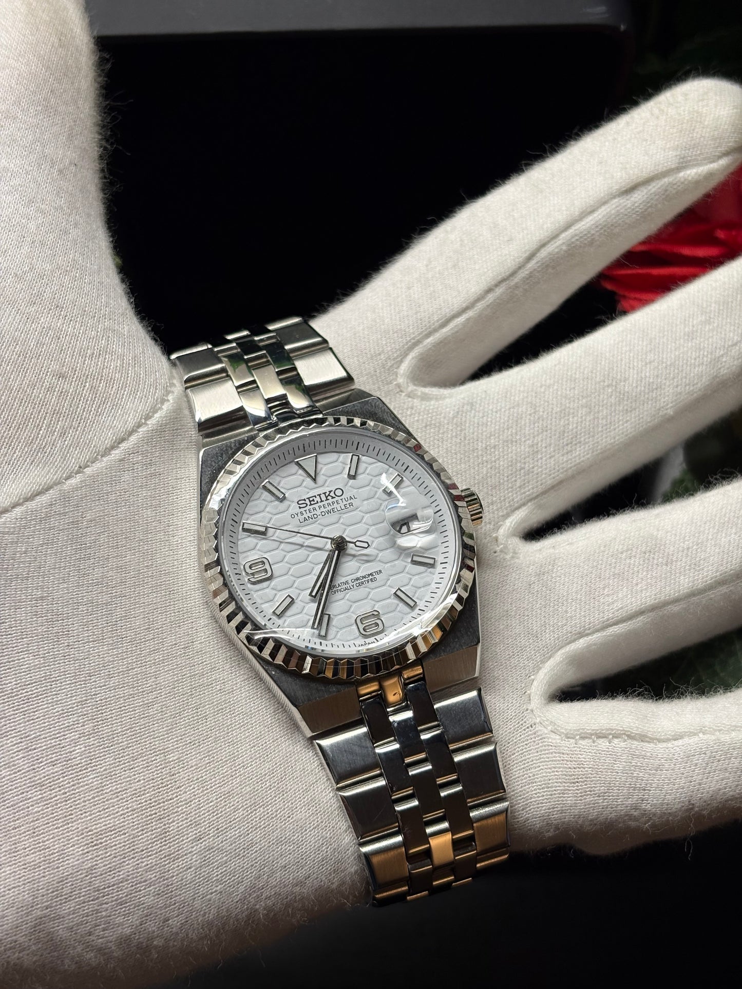 Seiko Mod Land-Dweller Pearly Frost