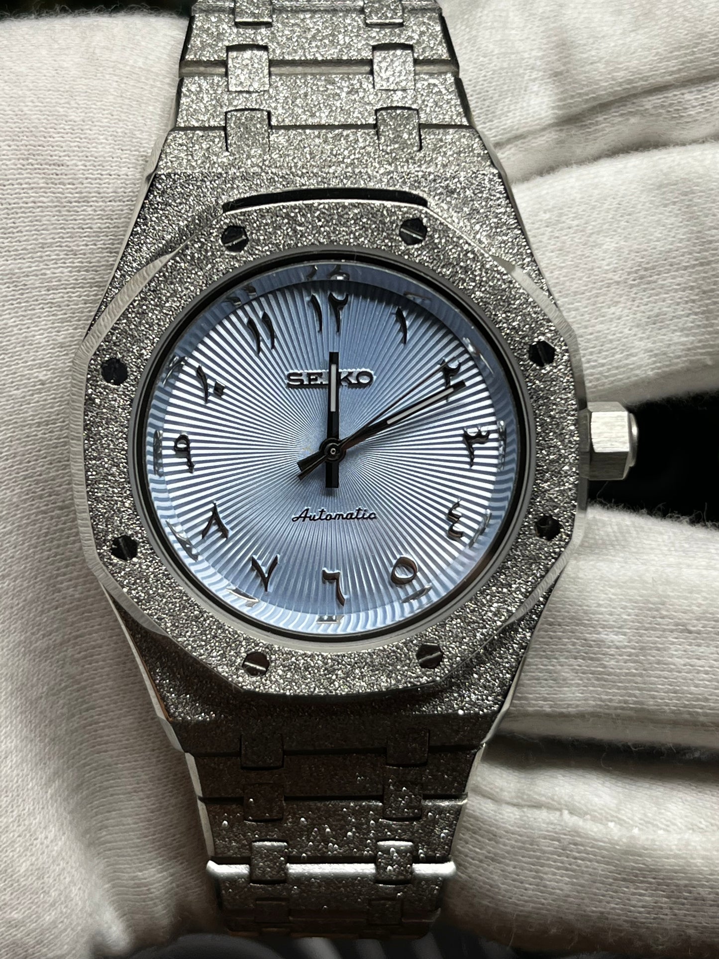 Seiko Mod Frosted Royal Oak Light Blue Arabic dial