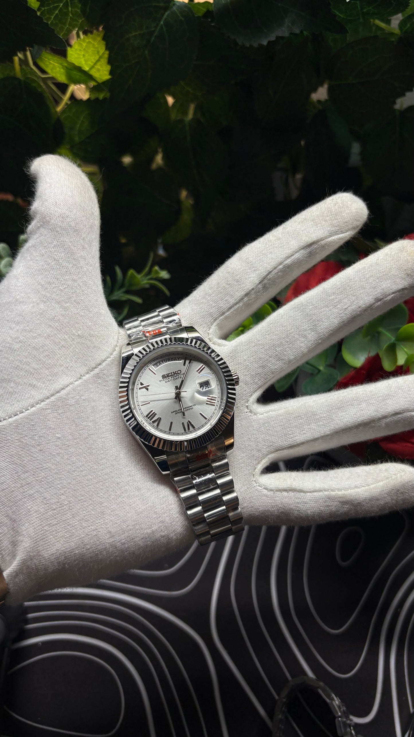 Seiko Mod Day-Date White Roman