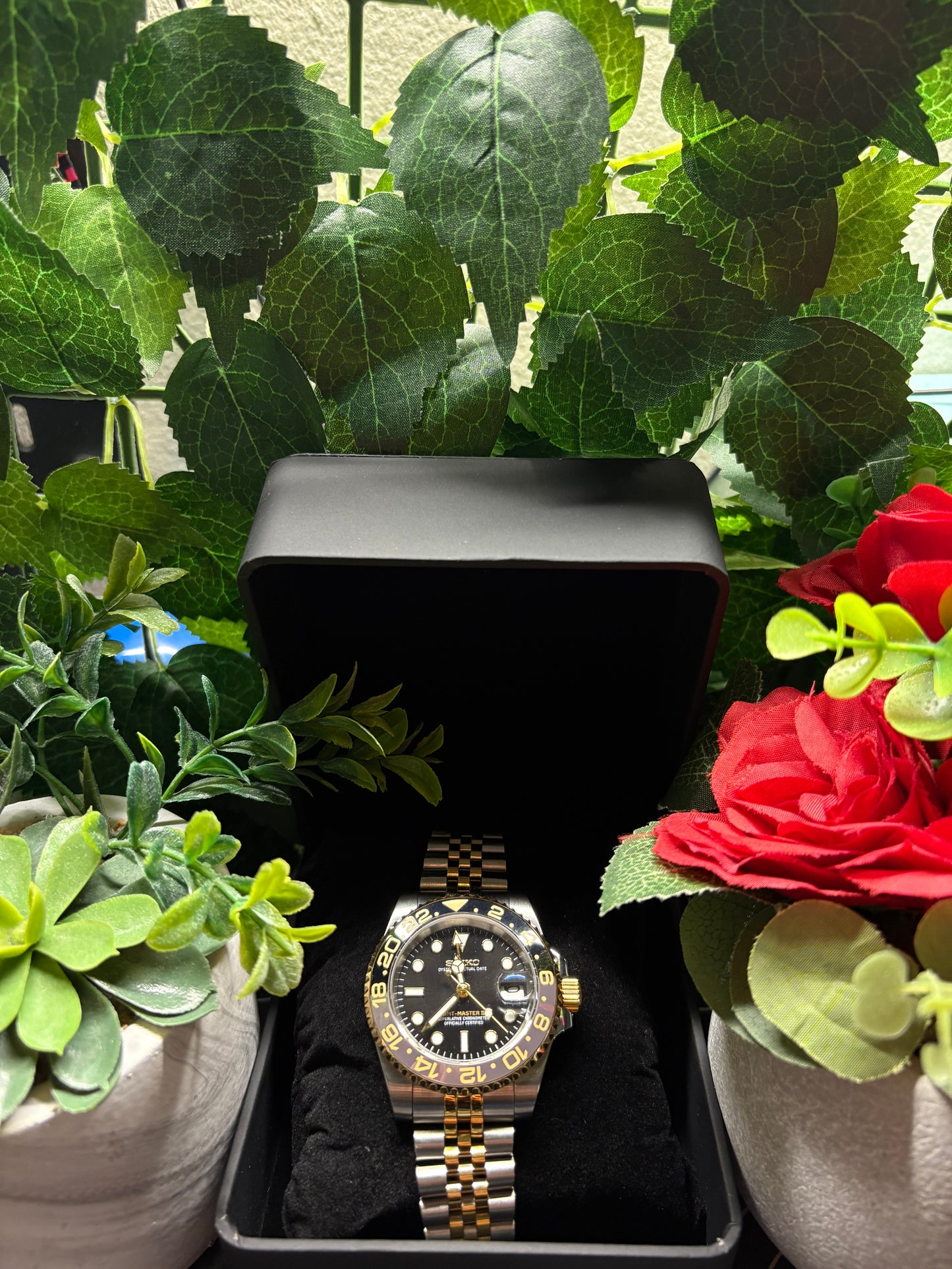 Seiko Mod GMT Twotone Gold Black