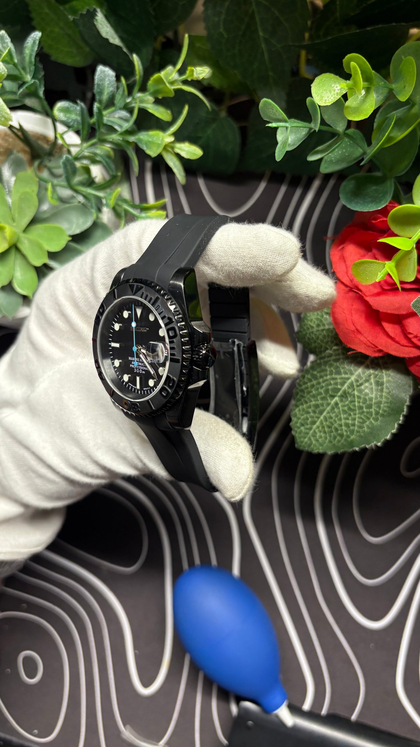 Seiko Mod Triple black V1